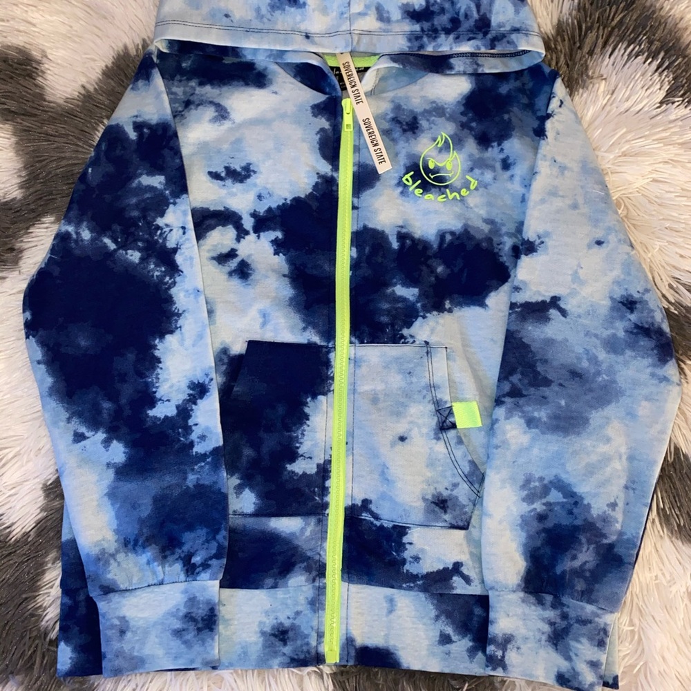 Light Weight TyeDye BLEACHED HODDIE